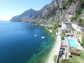 Отель Villa Romantica Hotel  Лимоне Дель Гарда